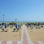 Adriatica Immobiliare - Centromare Apartments