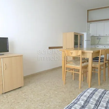 Appartamento Adriatica Immobiliare - Centromare